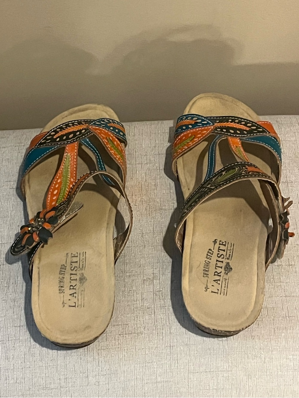 L'ATISTE Wilma Orange & Teal Floral Leather Slide Sandals, EU 41 - Picture 2 of 6